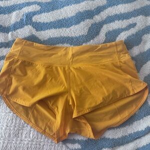 Women's lulu speed up 2.5 inch Shorts